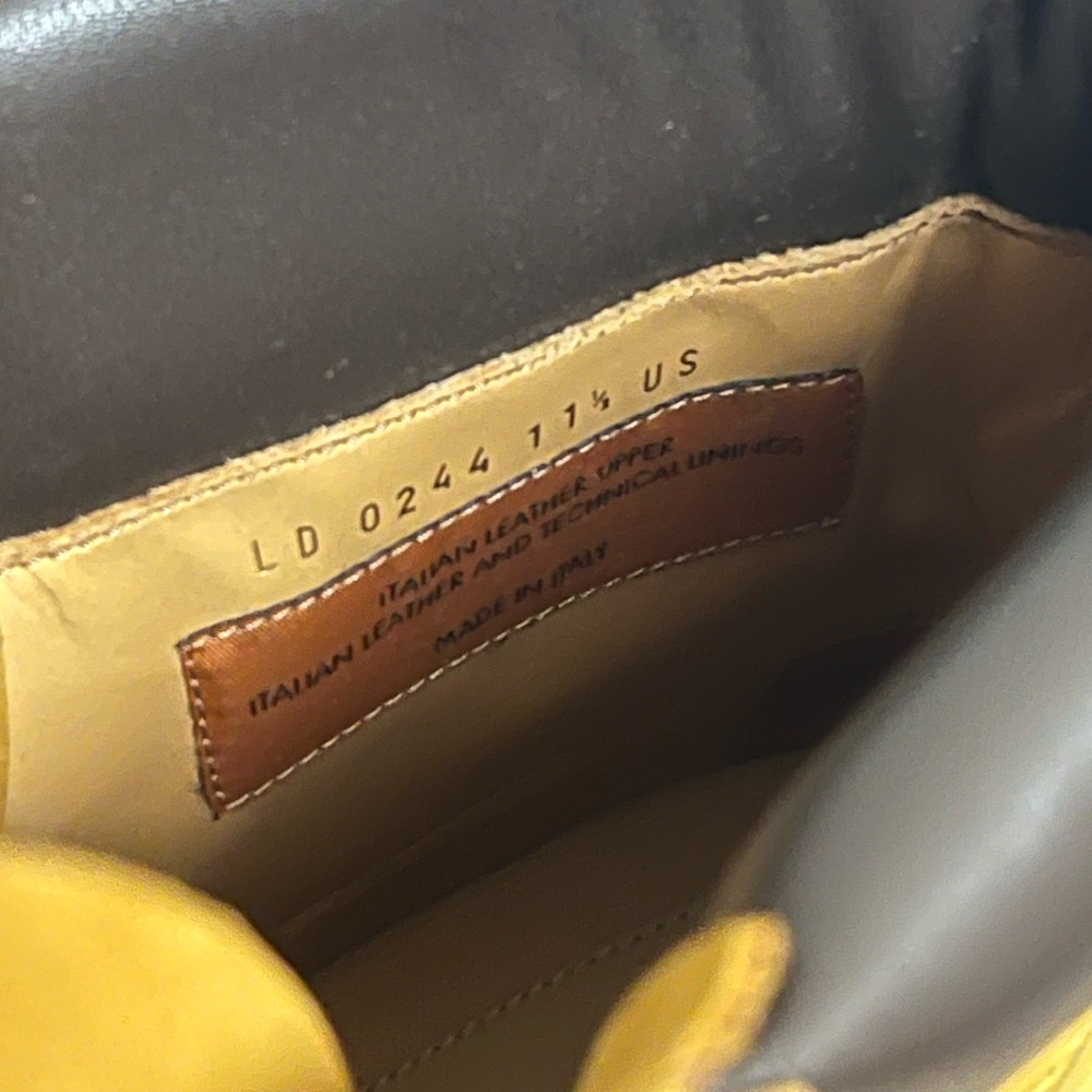 Louis Vuitton X Timberland Boots - Picture 5 of 15
